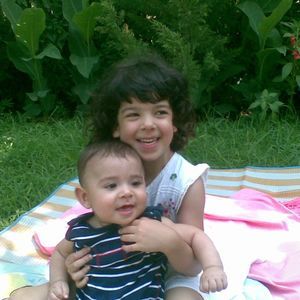 Meet your Posher, Leila